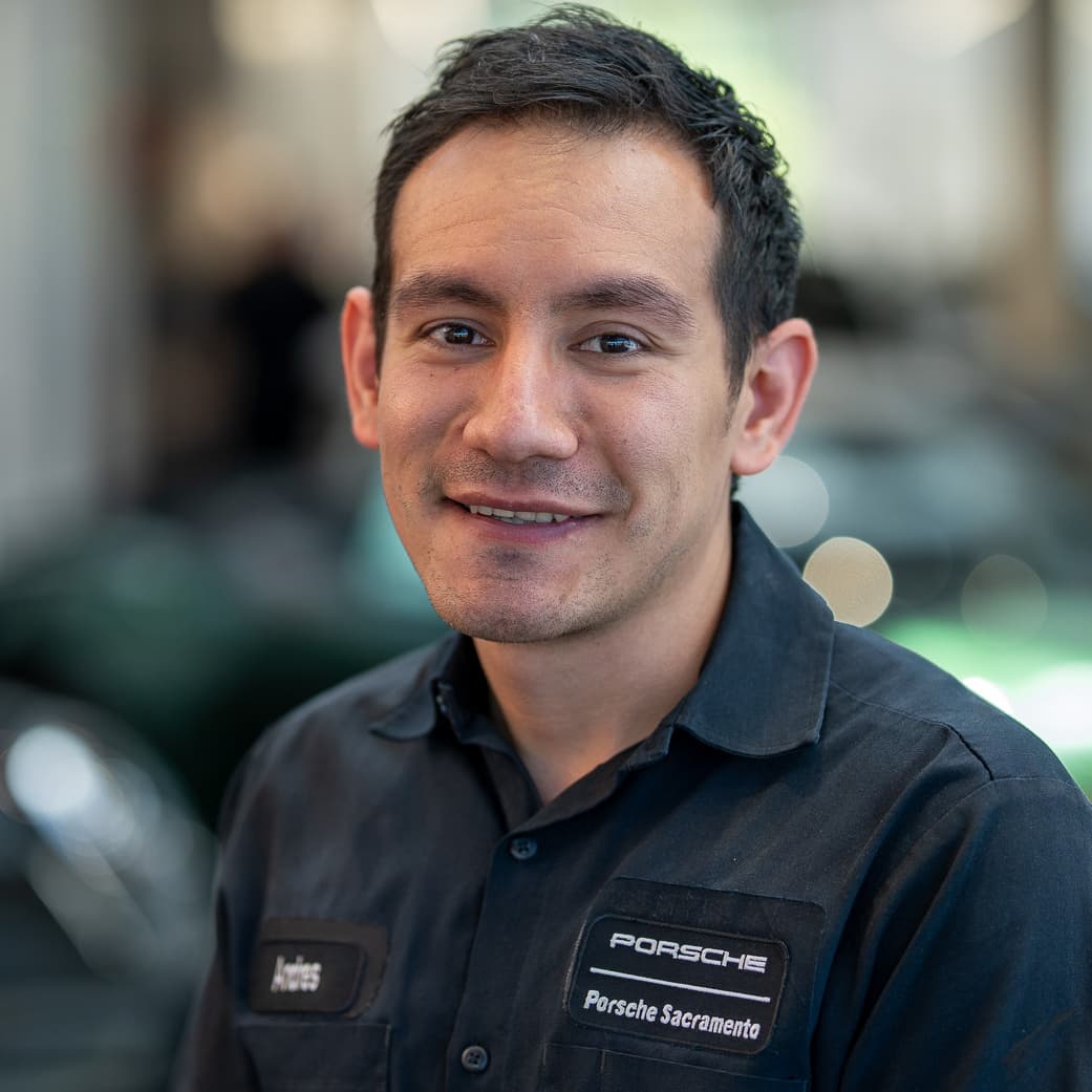Photo of Andres Flores-Cibrian